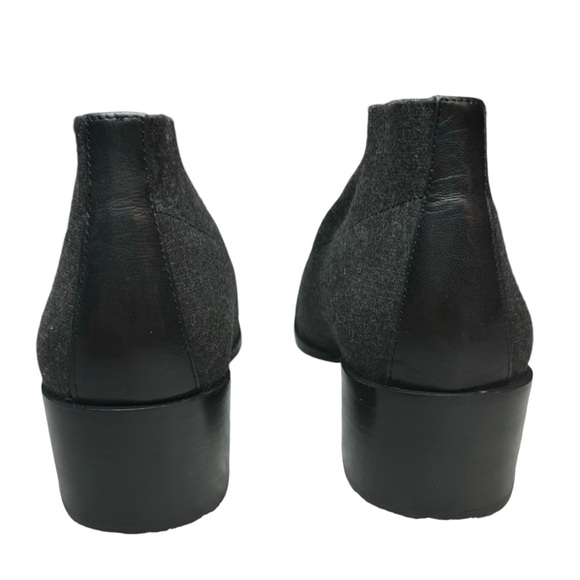 Donald Pliner Daved-Me Bootie - Picture 5 of 10